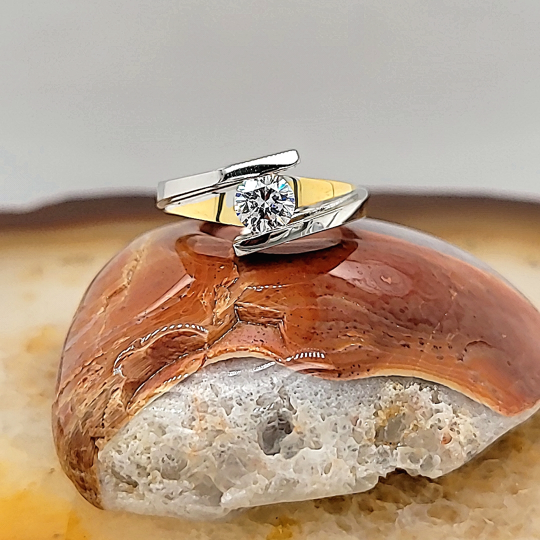 ladies-two-tone-ring